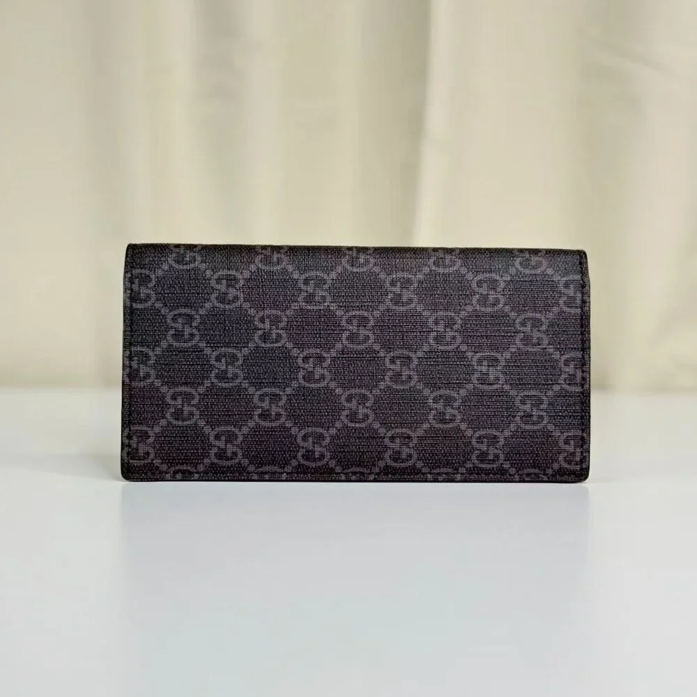 Gucci GG Logo Supreme Wallet with Iconic Red Snake Design - Picture 3 of 9